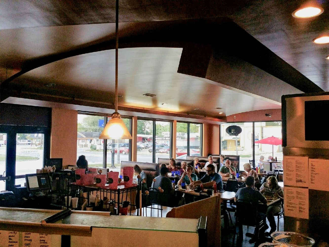 Max & Molly's: 1315 W Jackson St, Macomb, IL 61455